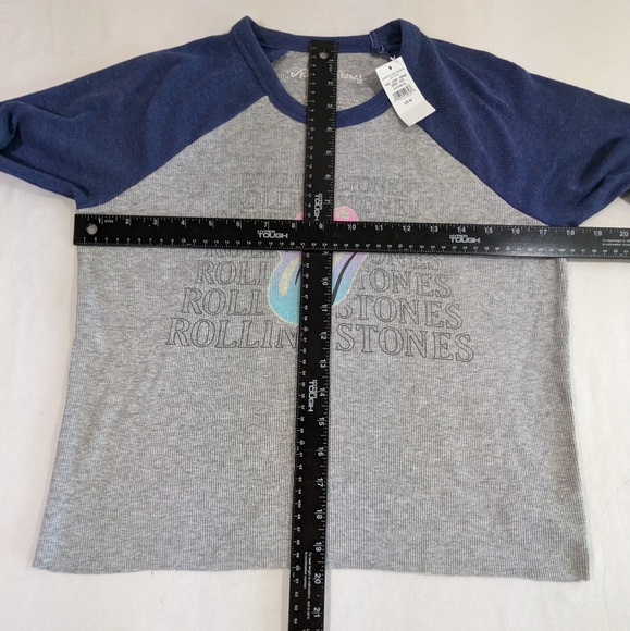 The Rolling Stones NWT American Eagle Ribbed Long Sleeve Jersey Tee Medium. - Picture 9 of 9